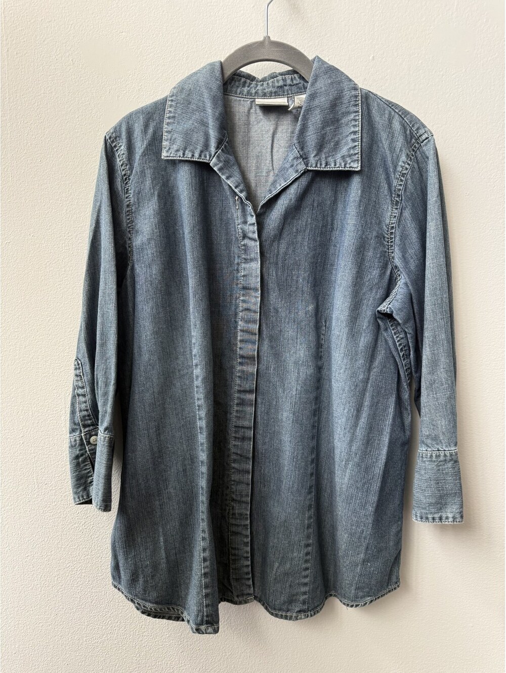 Chico's Denim Big Shirt 100% Cotton Hidden Placket Button Up Large